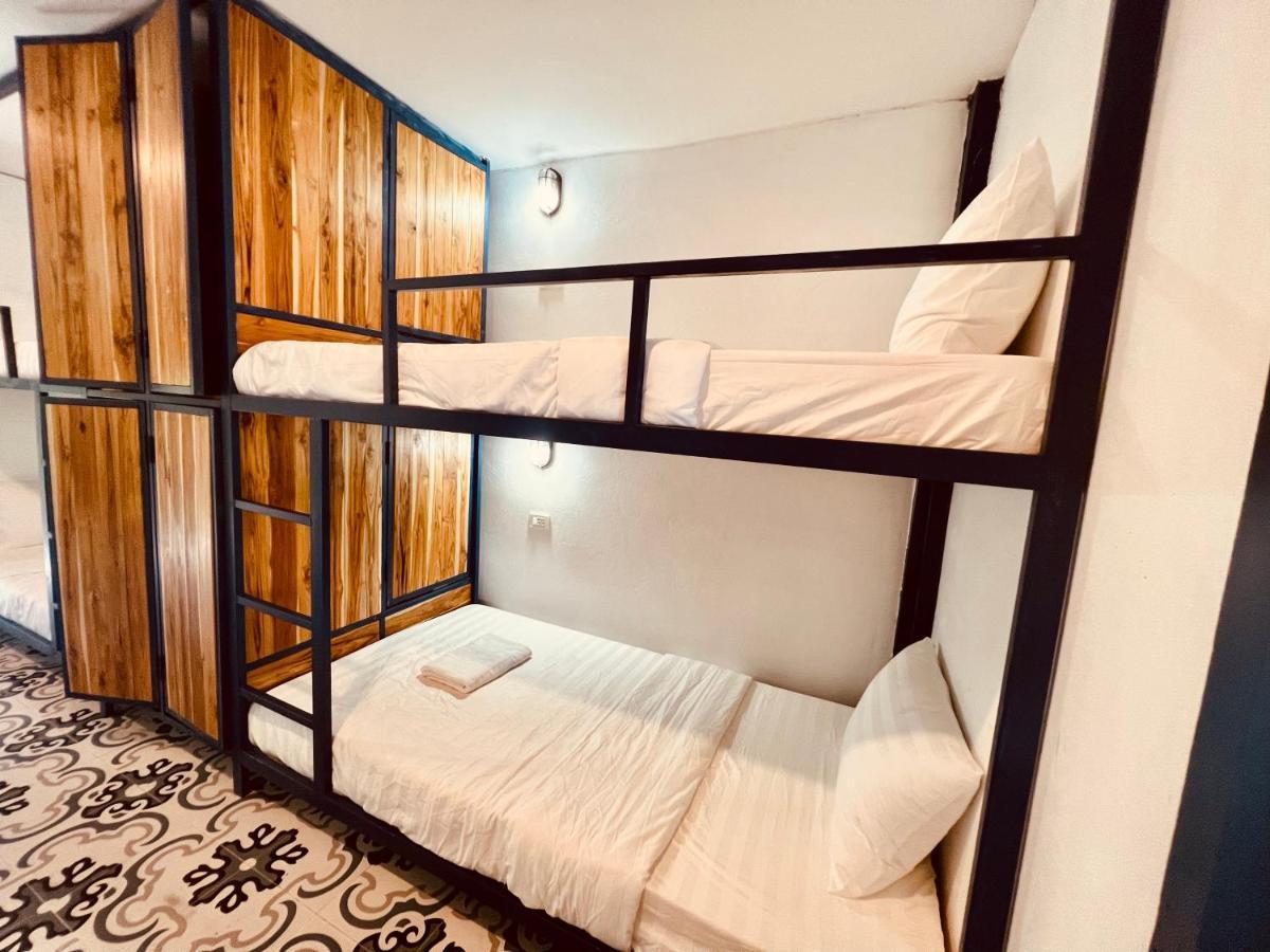 The Jam Hostel Λουάνγκ Πραμπάνγκ Εξωτερικό φωτογραφία