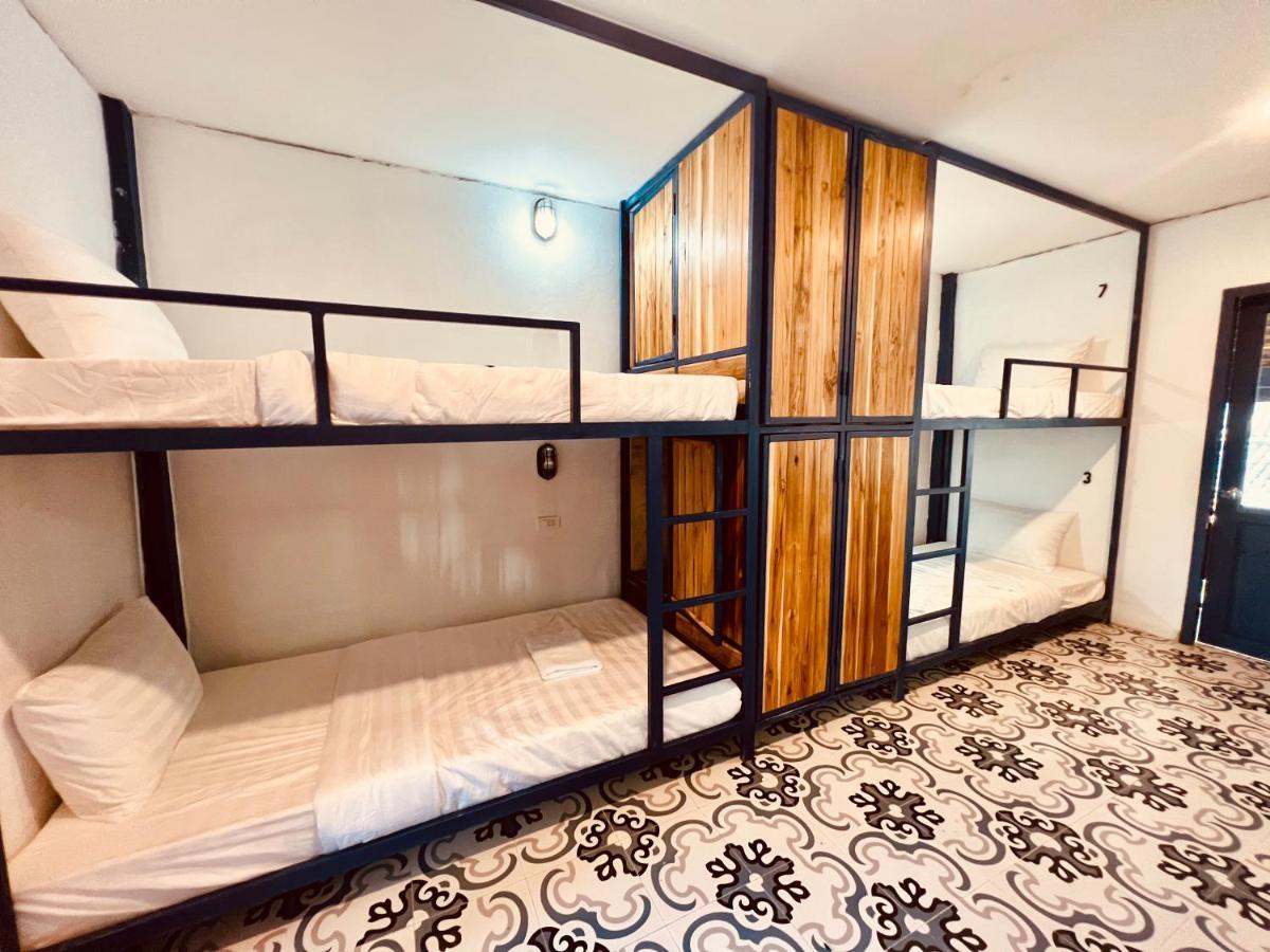 The Jam Hostel Λουάνγκ Πραμπάνγκ Εξωτερικό φωτογραφία